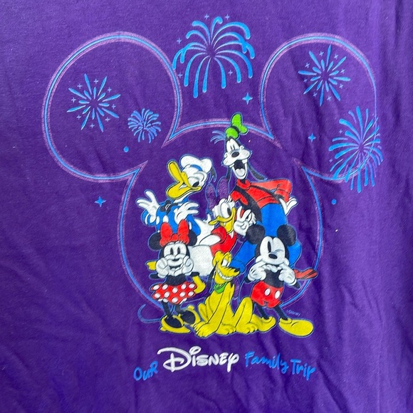 Port and Company Disney Men’s our family trip Tee XL - Picture 2 of 6